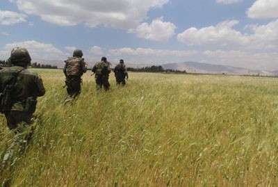 Quân đội Syria tấn công phiến quân, mở lại tuyến đường chiến lược ảnh 1